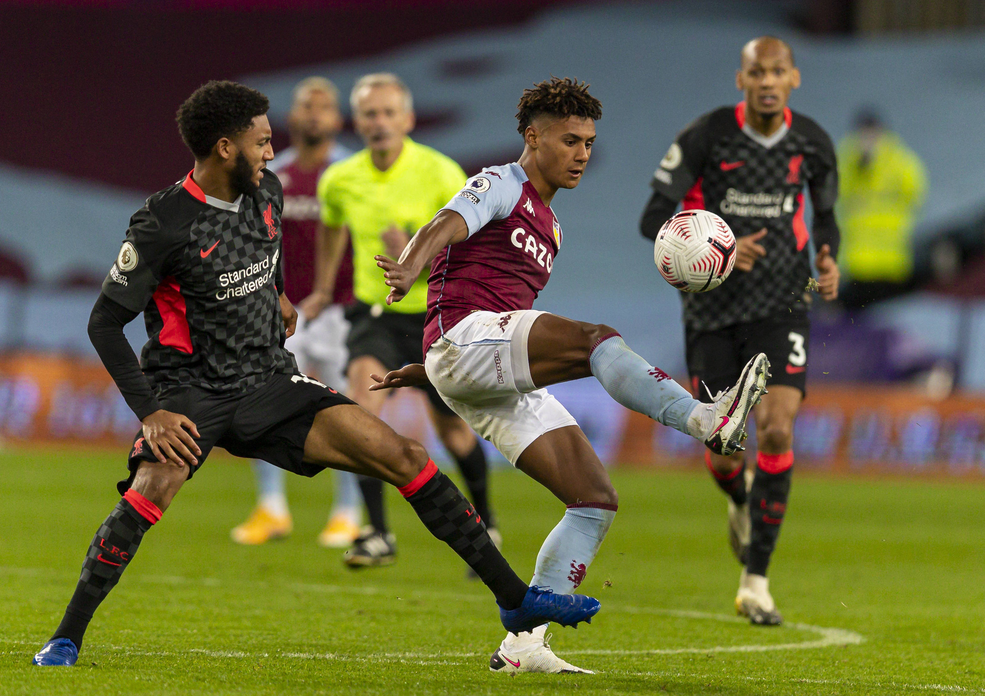 他并不单纯 他并不单纯